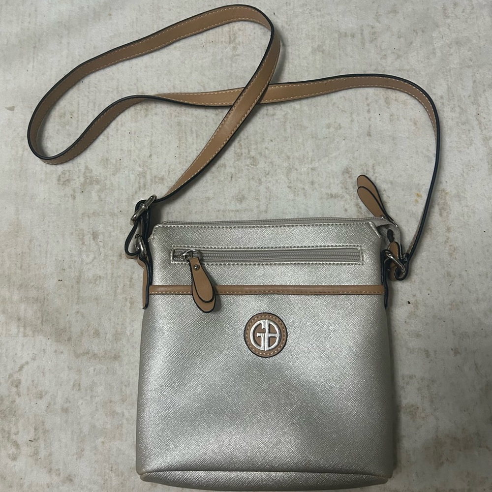 Giani Bernini Silver Crossbody with Tan Trim